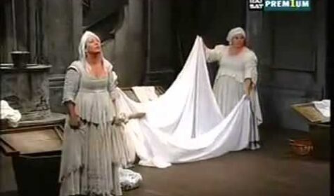 Fiorenza Calogero - La Gatta Cenerentola, Primo coro delle lavandaie (1999)